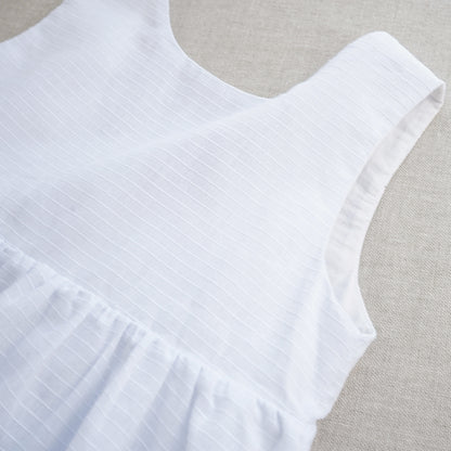 2022 Summer Girls Sleeveless Round Neck Button Low-Back Textured Cotton Dress - White.