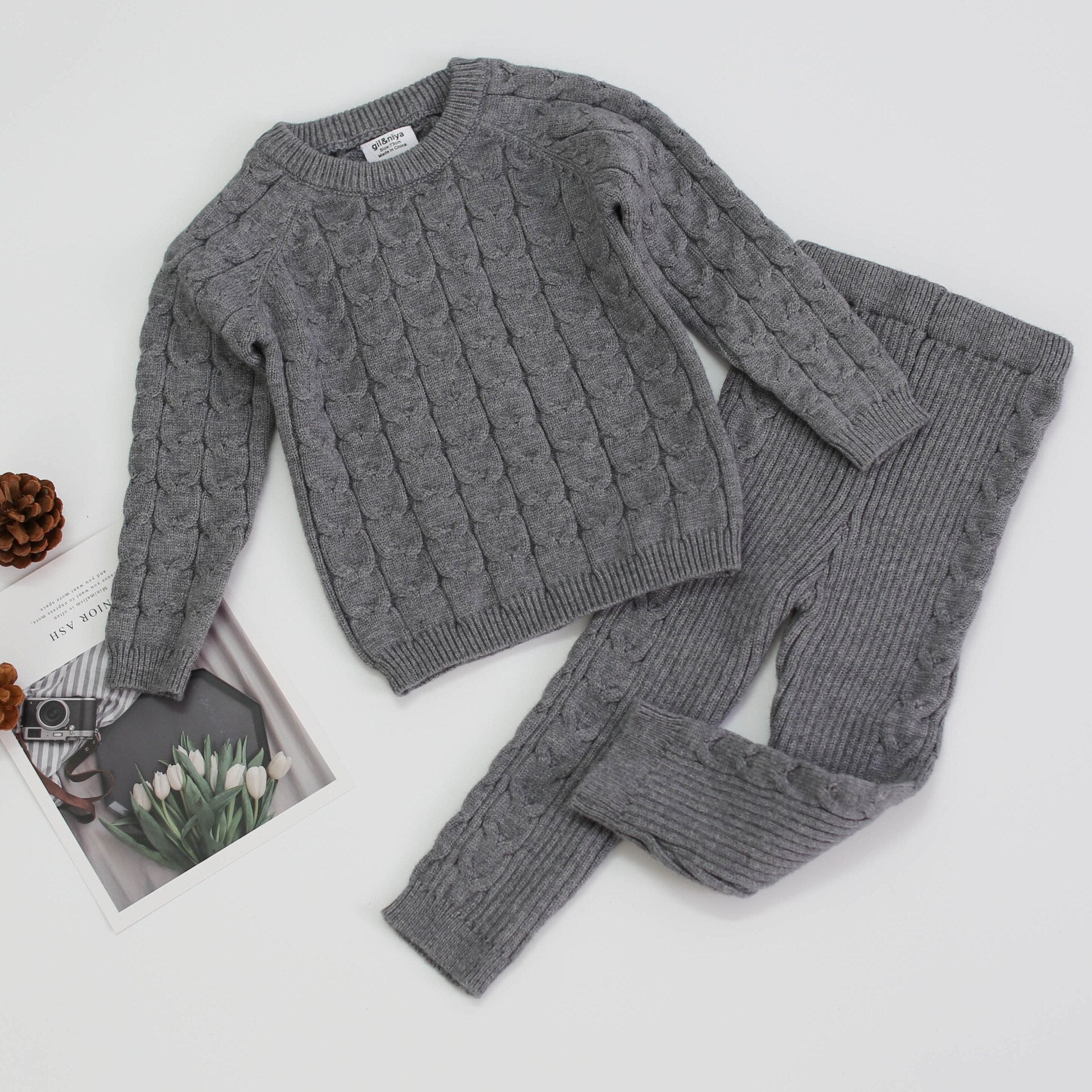 Knitted Baby Boys Girls Clothing Set, Sweater + Pants - Grey.