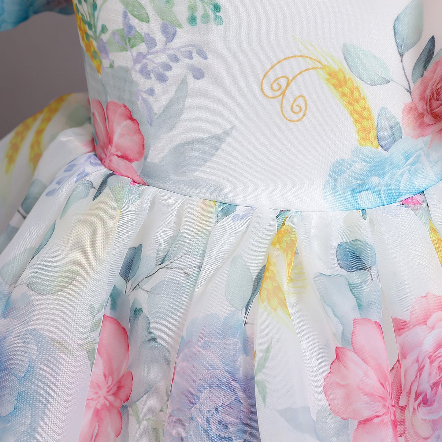 Elegant Flower Print Puffy Sleeve Decollete Tulle Dress - White