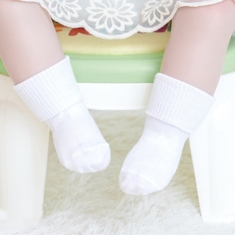 Solid Colour Soft Cotton Newborn Baby Non-slip Soled Socks.