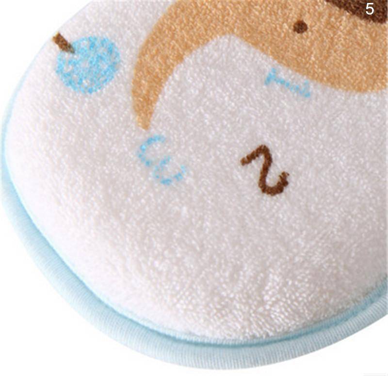Cute Newborn Baby Shower Bath Sponge Infant Cotton Body.