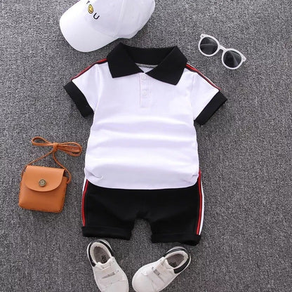 Casual Turn-down Collar Short Sleeve Cotton Sports Outfits.